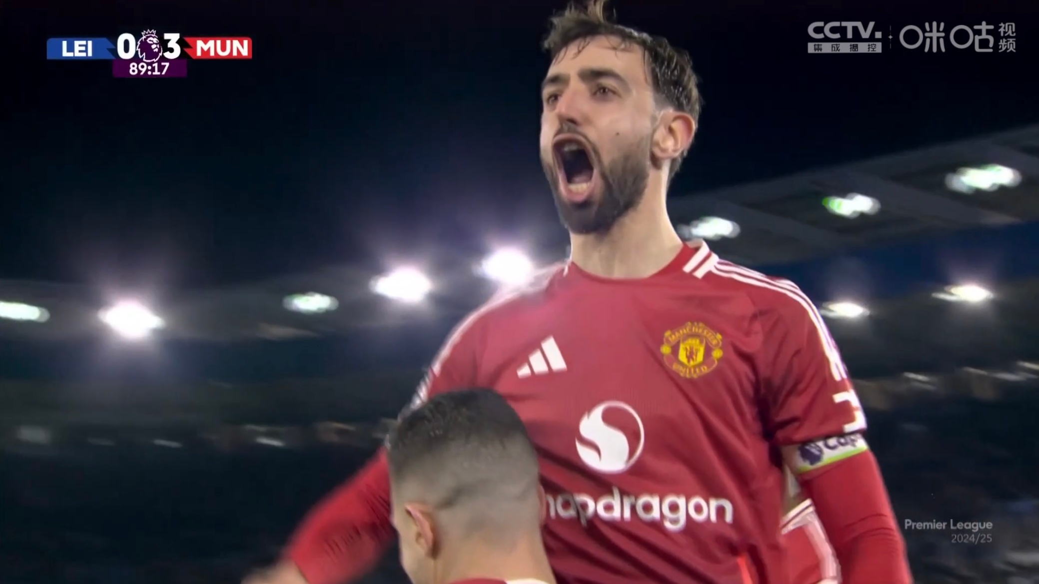 关于莱斯特城击败对手,继续追赶前面球队的信息 关于莱斯特城击败对手,继续追赶前面球队的信息