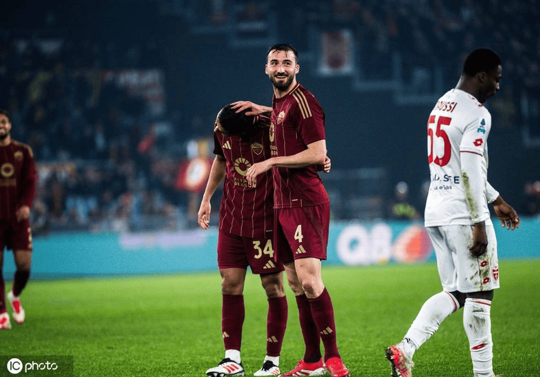 罗马球员集体发声为球队加油，团结一心的简单介绍