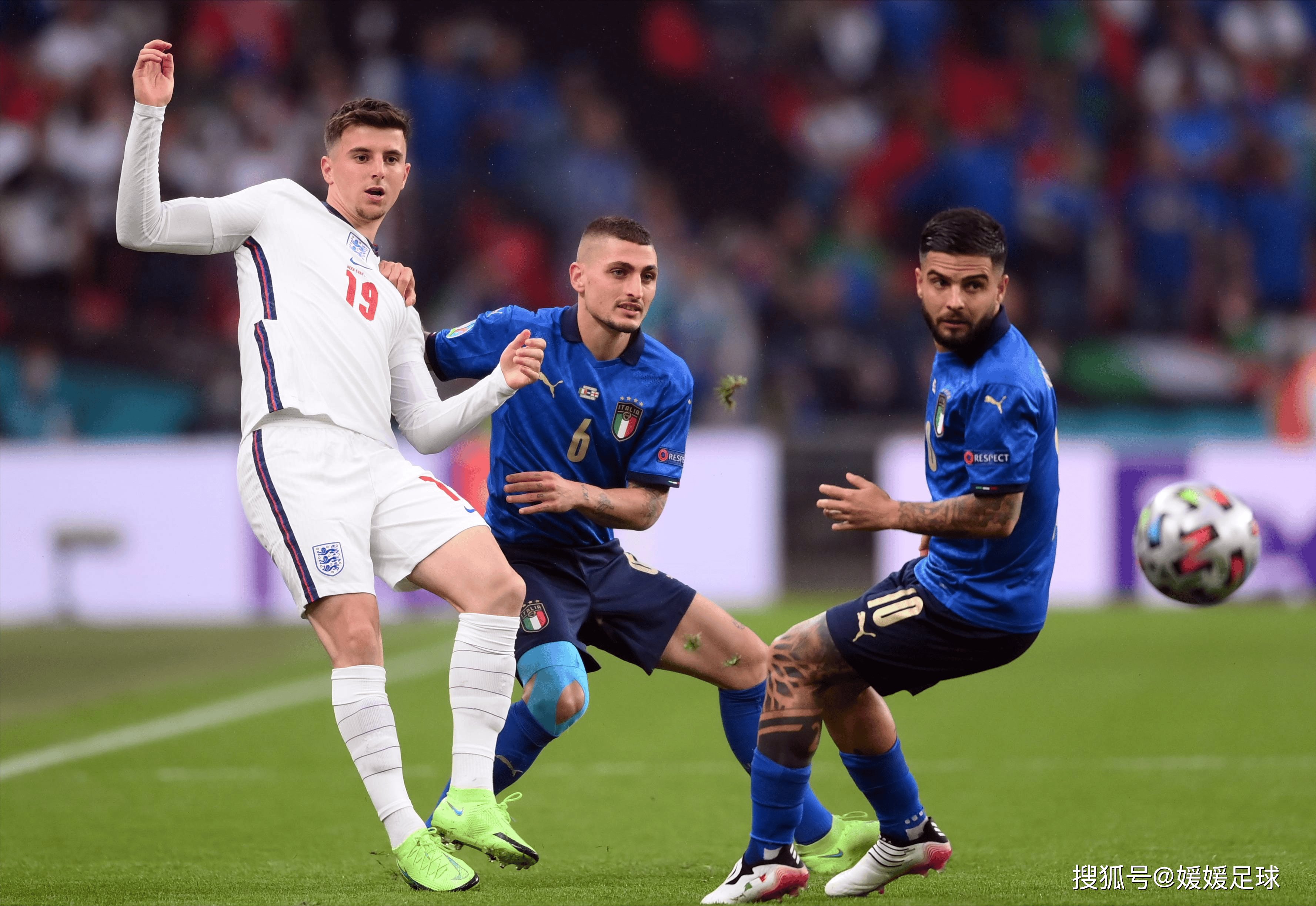 B体育体育新闻-意大利队在欧预赛中面对挑战