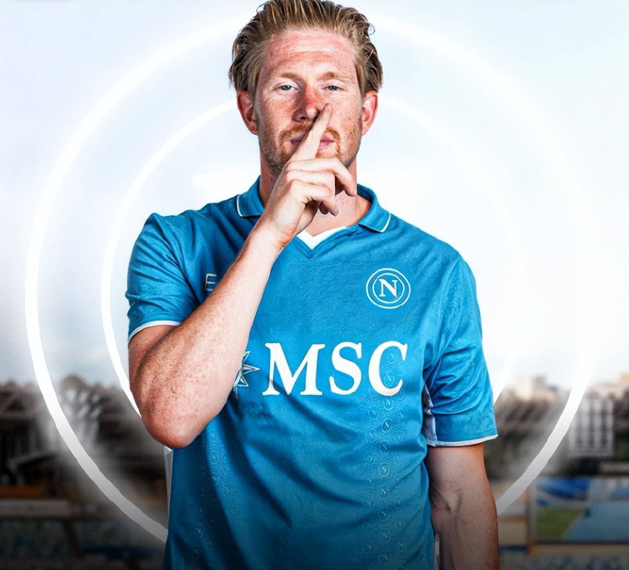 包含沙尔克04中场或加盟那不勒斯的词条